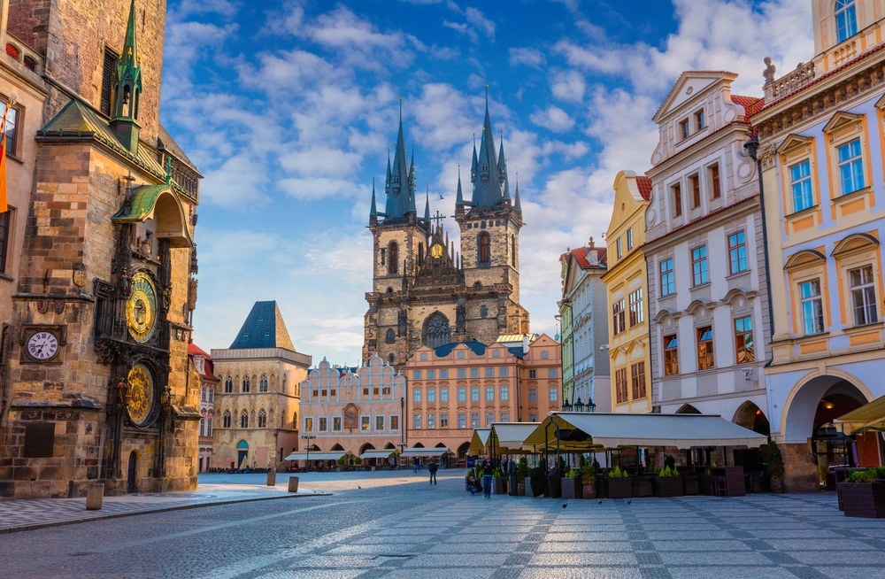 prague-old-town-square